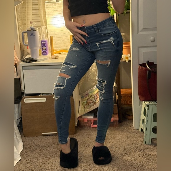 American Eagle Outfitters Denim - American Eagle Outfitters Ripped Dark Blue Skinny Jeans Jeggings